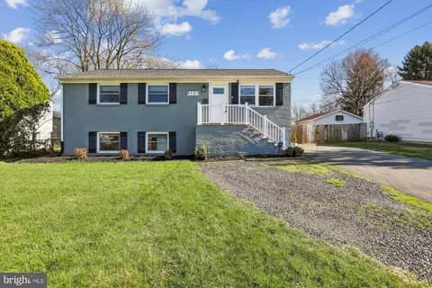 9505 Spotsylvania St, Manassas, VA 20110