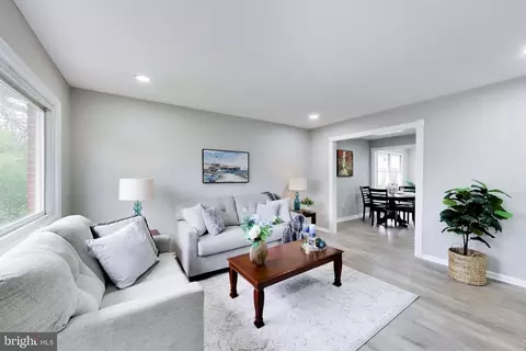 2907 Alliance Ln, Woodbridge, VA 22193