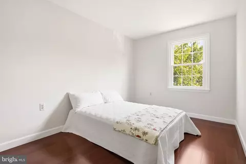 Bedroom - 10400 Labrador Loop, Manassas, VA 20112 photo 9 of 9