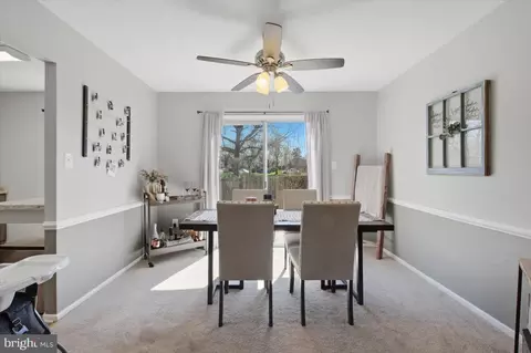 Dining - 9551 Covington Pl, Manassas, VA 20109 photo 2 of 2