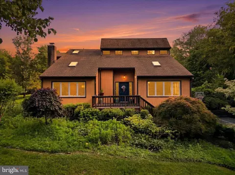 Exterior - 4366 Stepney Dr, Gainesville, VA 20155 photo 11 of 11