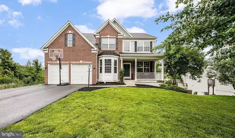 3104 Reach Eagle Ct, Woodbridge, VA 22191