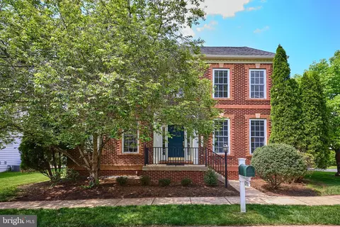 Exterior - 6910 Bitterroot Ct, Gainesville, VA 20155 photo 2 of 5