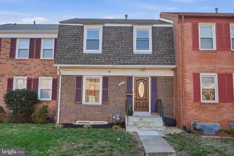 Exterior - 7526 Campbell Ct, Manassas, VA 20109 photo 3 of 9