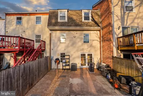 Exterior - 7526 Campbell Ct, Manassas, VA 20109 photo 9 of 9