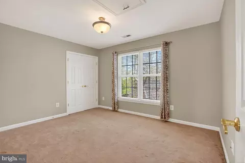 Bedroom - 3308 Mccorkle Ct, Triangle, VA 22172 photo 8 of 9