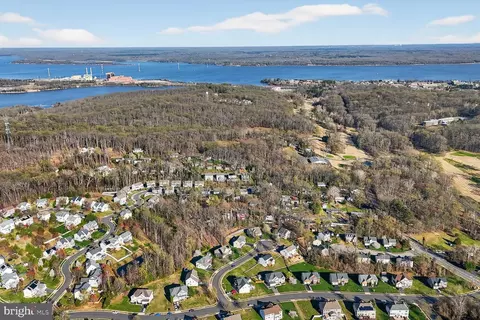 View/Area - 3308 Mccorkle Ct, Triangle, VA 22172 photo 6 of 7