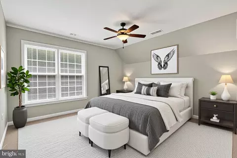 Bedroom - 3308 Mccorkle Ct, Triangle, VA 22172 photo 9 of 9