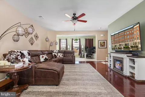 Other - 7828 Cedar Branch Dr, Gainesville, VA 20155 photo 4 of 14