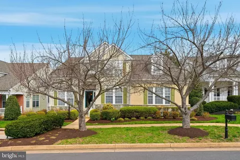 Exterior - 9709 Seafield Pl, Bristow, VA 20136 photo 7 of 12