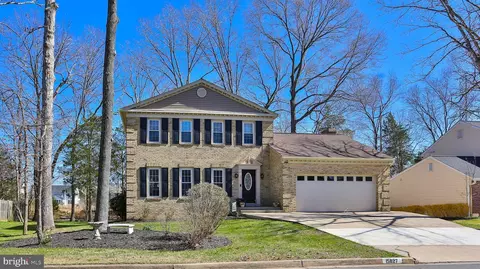 15827 Vista Dr, Dumfries, VA 22025