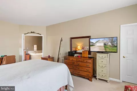 Bedroom - 16441 Sparkling Brook Loop, Dumfries, VA 22025 photo 2 of 5