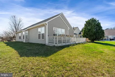 Exterior - 16441 Sparkling Brook Loop, Dumfries, VA 22025 photo 5 of 5