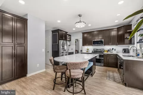 Other - 2932 Nicely Ct, Dumfries, VA 22026 photo 3 of 12