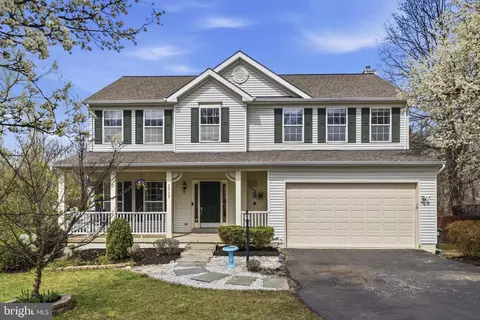 Exterior - 2932 Nicely Ct, Dumfries, VA 22026 photo 1 of 8