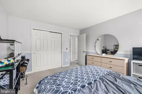 Bedroom - 2932 Nicely Ct, Dumfries, VA 22026 photo 3 of 9