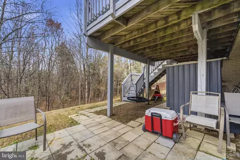 Exterior - 2932 Nicely Ct, Dumfries, VA 22026 photo 8 of 8