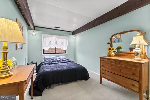 Bedroom - 7202 Danny Ln, Manassas, VA 20112 photo 6 of 7