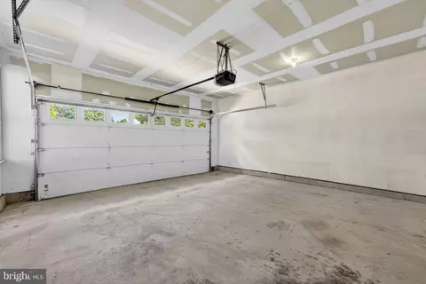 Other - 6922 Walnut Hill Dr, Gainesville, VA 20155 photo 16 of 17