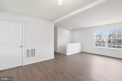 Entry Way - 14275 Newbern Loop, Gainesville, VA 20155 photo 3 of 3