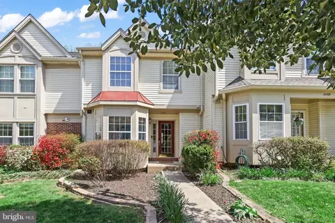 15767 Widewater Dr, Dumfries, VA 22025