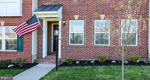 15806 Stokes Ln, Haymarket, VA 20169