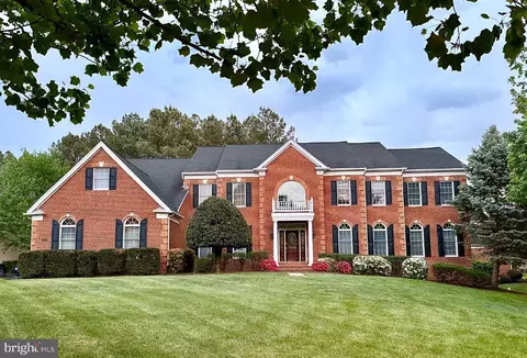 15051 Medinah Ct, Haymarket, VA 20169