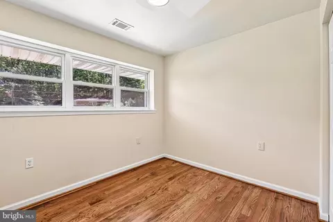 Other - 18328 Sharon Rd, Triangle, VA 22172 photo 7 of 17