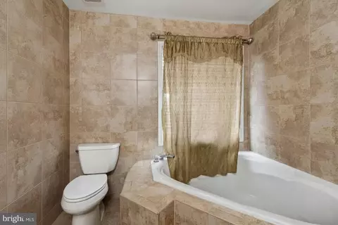 Other - 8409 Tackhouse Loop, Gainesville, VA 20155 photo 6 of 7