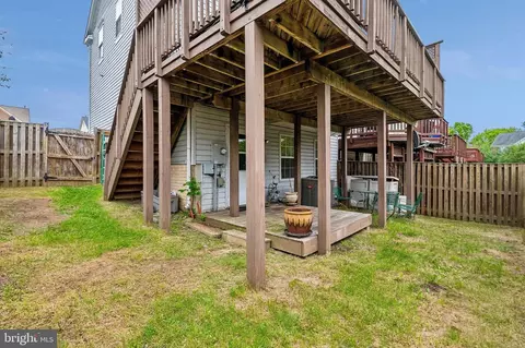 Exterior - 8409 Tackhouse Loop, Gainesville, VA 20155 photo 3 of 4