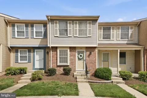 1642 Devil Ln, Woodbridge, VA 22192