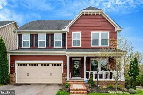 2287 River Birch Rd, Dumfries, VA 22026