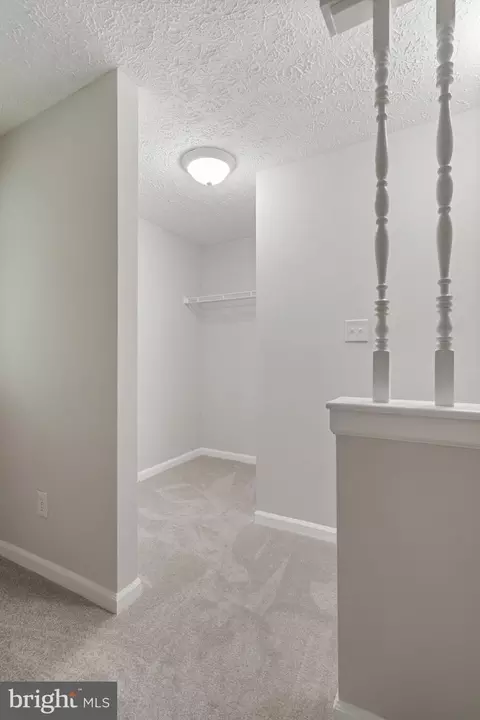 Entry Way - 3601 Wharf Ln, Triangle, VA 22172 photo 4 of 4