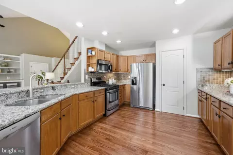 15577 Trisail Ct, Dumfries, VA 22025 photo 17