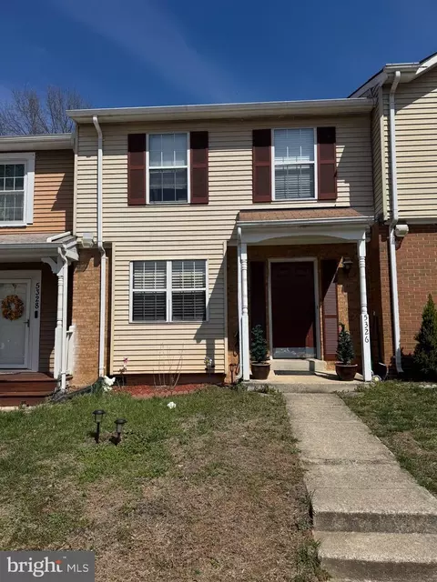 5326 Qualey Pl, Woodbridge, VA 22193