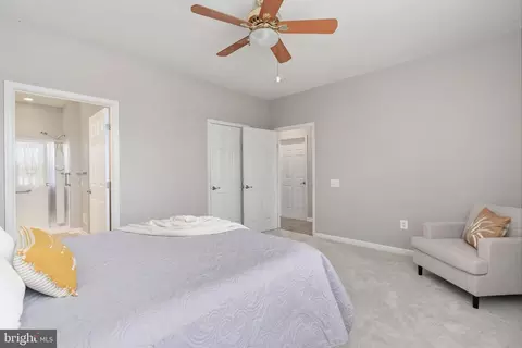 Bedroom - 12966 Dunbarton Dr, Bristow, VA 20136 photo 3 of 6