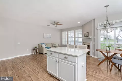 Kitchen - 12966 Dunbarton Dr, Bristow, VA 20136 photo 5 of 5