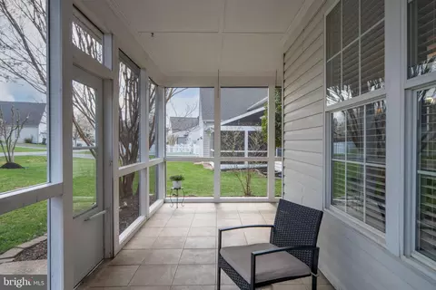 Exterior - 12966 Dunbarton Dr, Bristow, VA 20136 photo 8 of 14