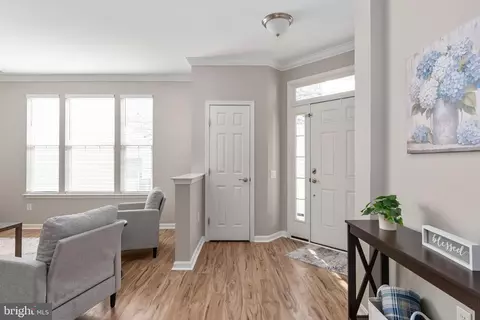 Entry Way - 12966 Dunbarton Dr, Bristow, VA 20136 photo 2 of 7