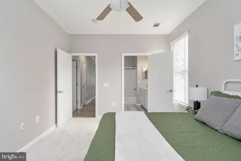 Bedroom - 12966 Dunbarton Dr, Bristow, VA 20136 photo 6 of 6