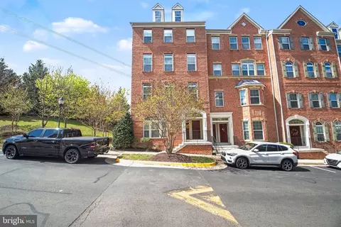 15070 Leicestershire St, Woodbridge, VA 22191