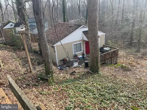 11897 Waterside Dr, Manassas, VA 20112