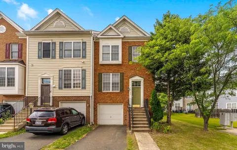 16796 Sweeney Ln, Woodbridge, VA 22191