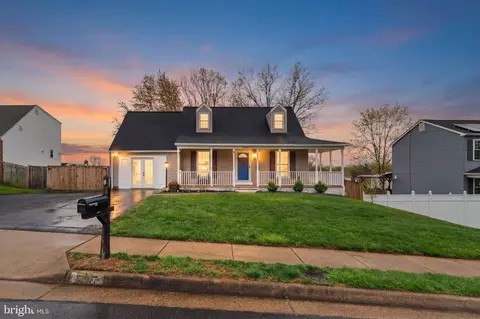 5787 Riverside Dr, Woodbridge, VA 22193
