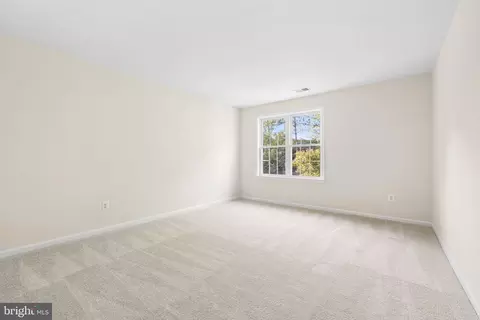 Bedroom - 13703 Currant Loop, Gainesville, VA 20155 photo 5 of 6