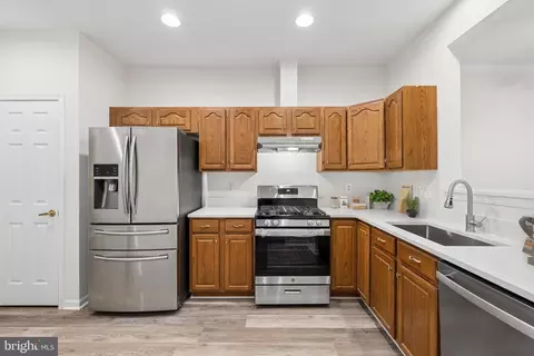 Kitchen - 13703 Currant Loop, Gainesville, VA 20155 photo 1 of 2