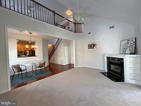 6938 Walnut Hill Dr, Gainesville, VA 20155 photo 12