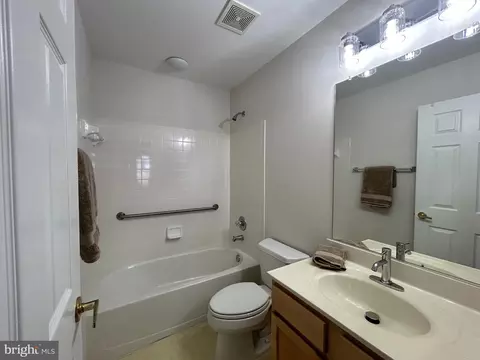 6938 Walnut Hill Dr, Gainesville, VA 20155 photo 28