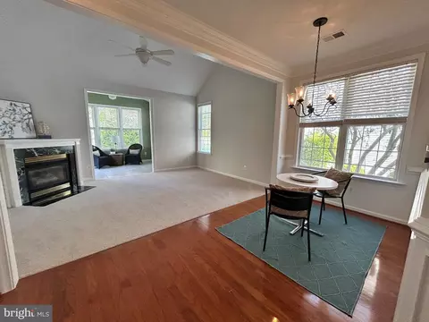 6938 Walnut Hill Dr, Gainesville, VA 20155 photo 11