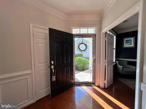 6938 Walnut Hill Dr, Gainesville, VA 20155 photo 4
